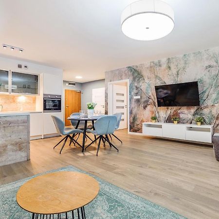 Apartament Lux Tukan A315 Nadmorskie Tarasy - Holiday City Kołobrzeg Εξωτερικό φωτογραφία