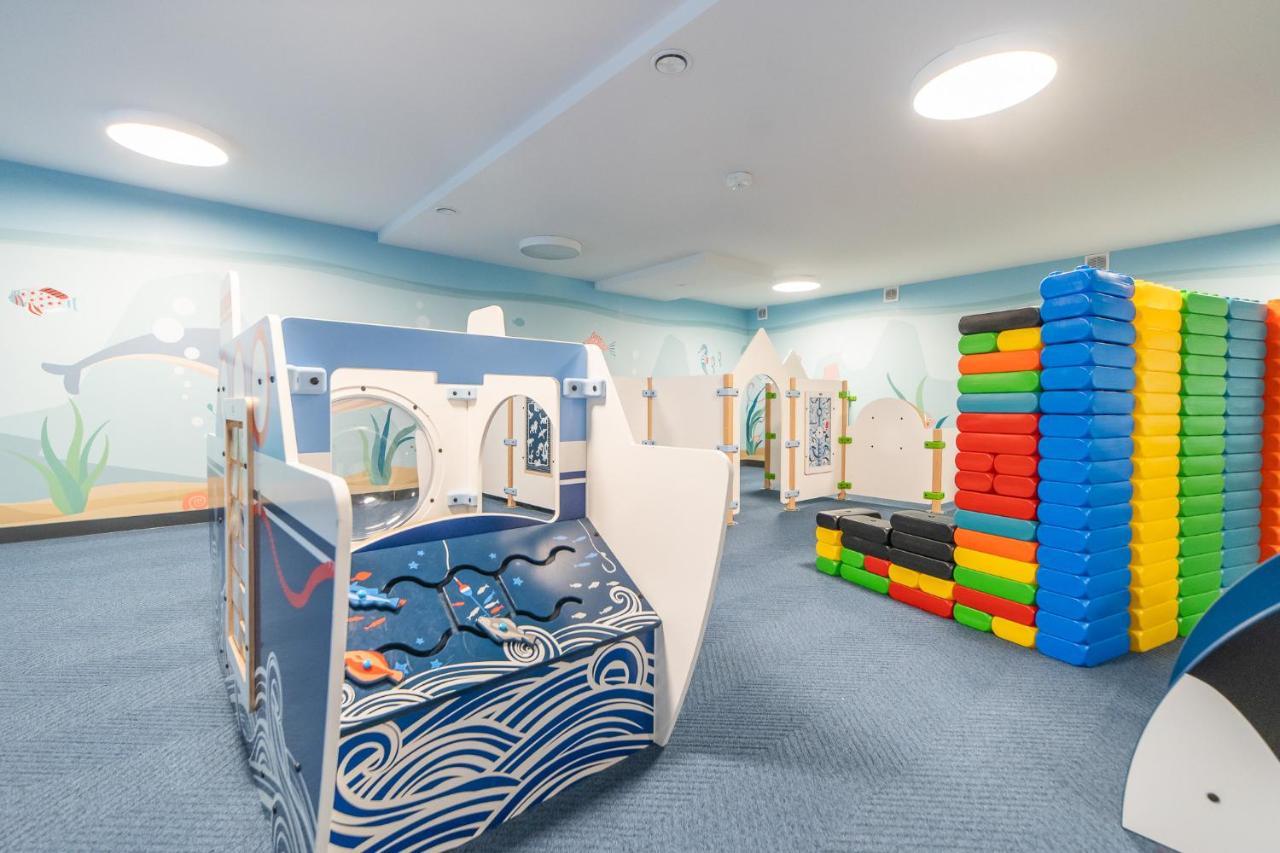 Apartament Lux Tukan A315 Nadmorskie Tarasy - Holiday City Kołobrzeg Εξωτερικό φωτογραφία
