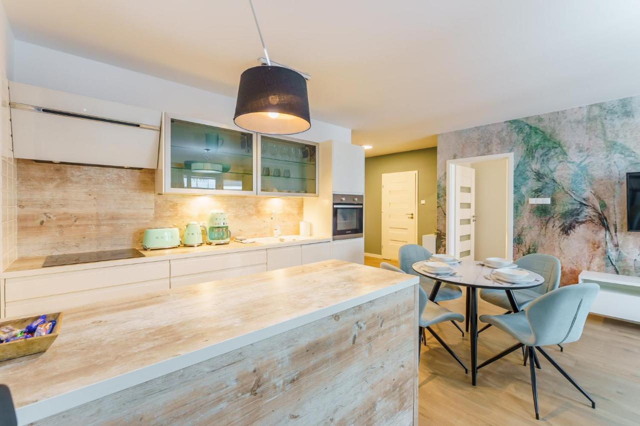 Apartament Lux Tukan A315 Nadmorskie Tarasy - Holiday City Kołobrzeg Εξωτερικό φωτογραφία