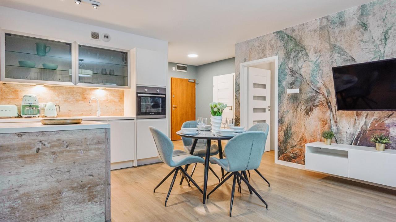 Apartament Lux Tukan A315 Nadmorskie Tarasy - Holiday City Kołobrzeg Εξωτερικό φωτογραφία